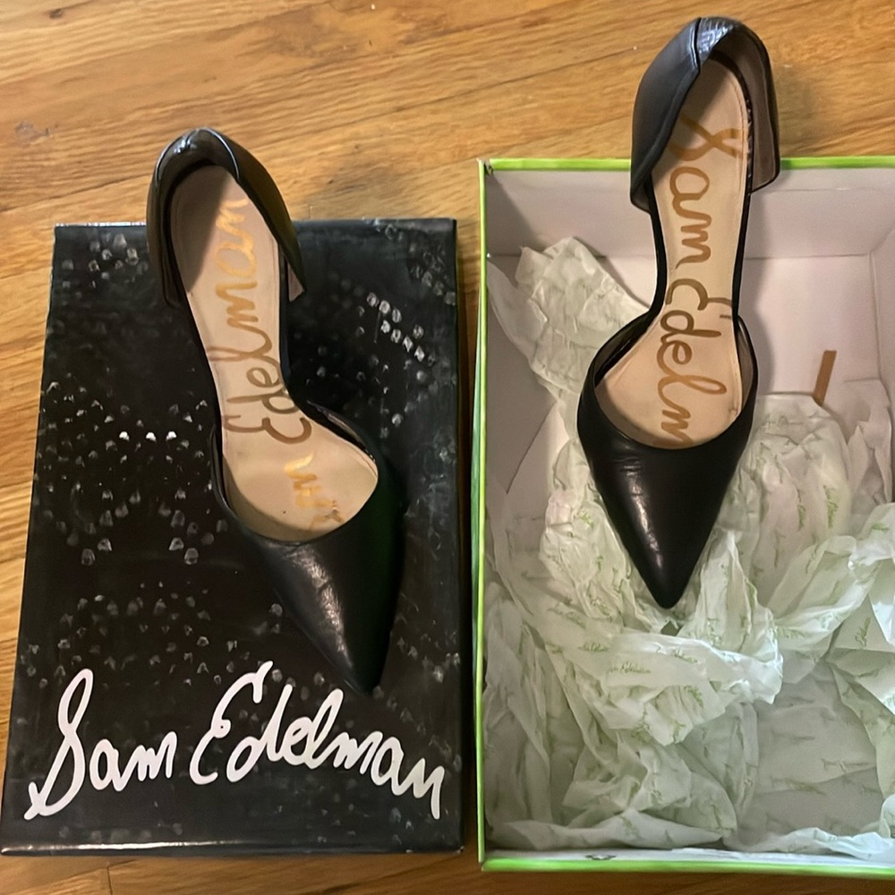 Worn 3-4 times, 4” heel